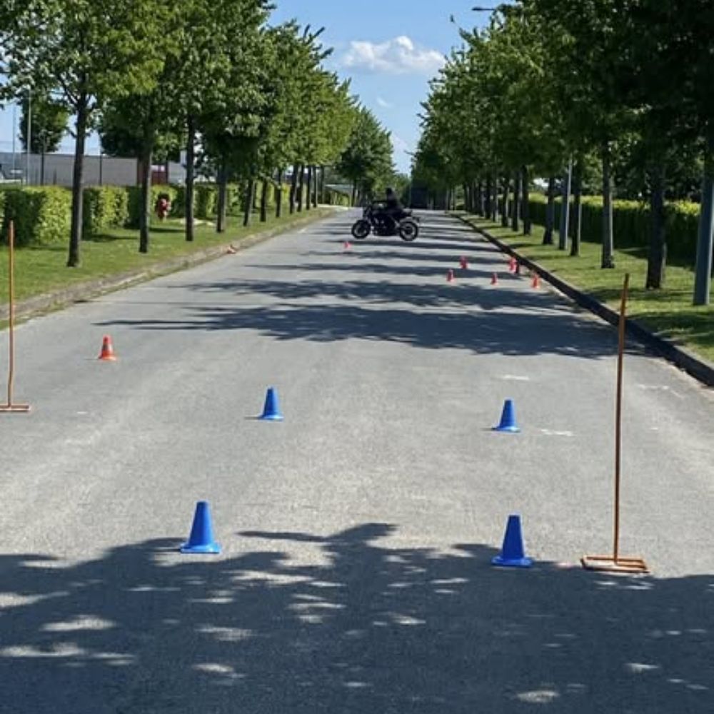 auto moto ecole de la passerelle anizy le chateau